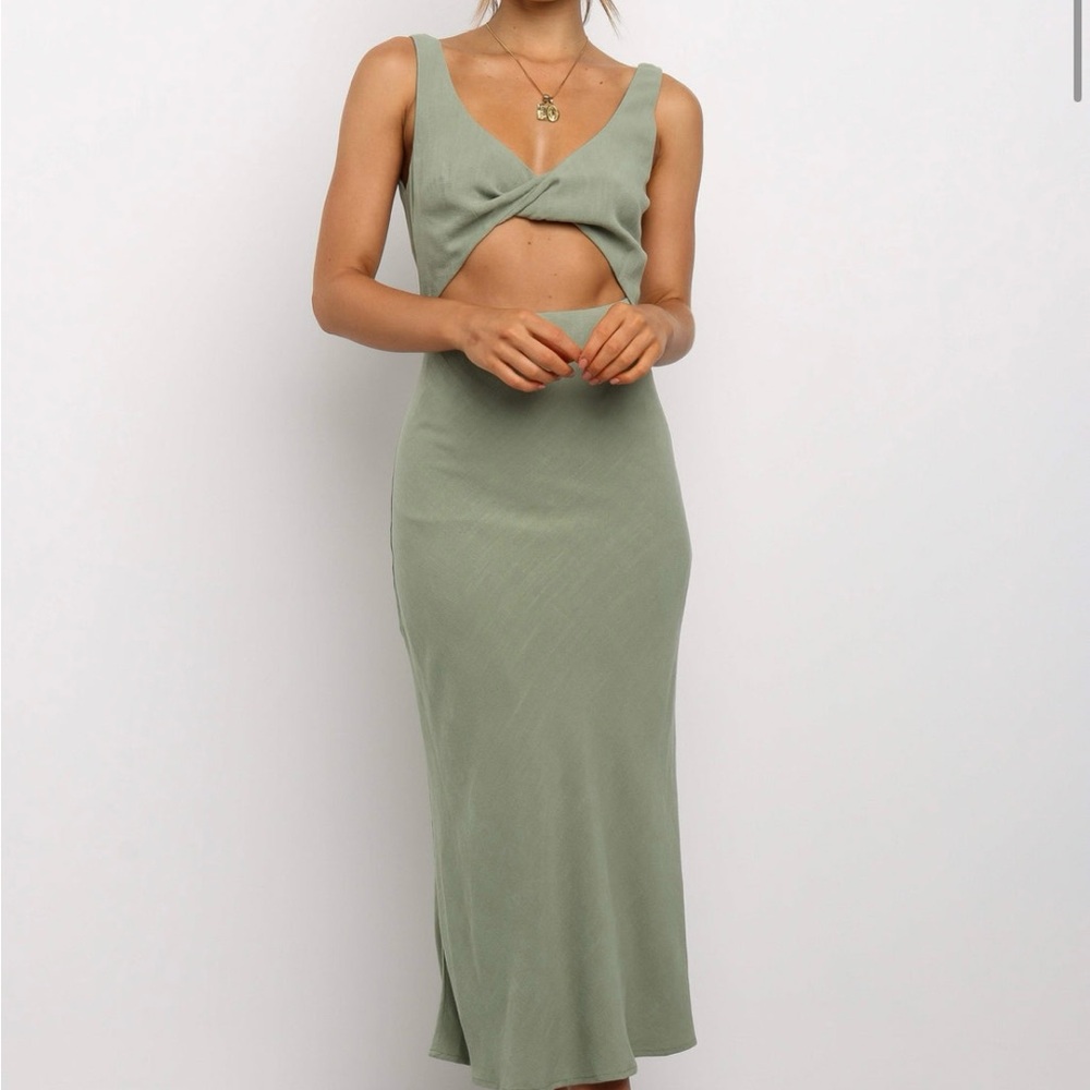 NWT Petal & Pup Apollo Dress